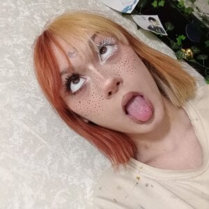 CloverGroomes Lola Pic 3