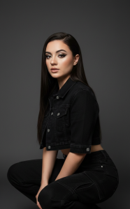 ScarletMonroe1LuxyGray❤️🥵 Bild