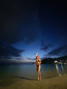 Scarlett_Evans1_のOn the beach🌴🏝の枚の写真