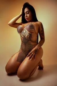 AntonelaNeri: sexy body ( 4 фото)