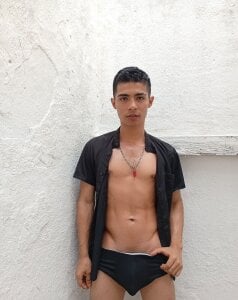 Apolo_Richards 🤭 รูป 