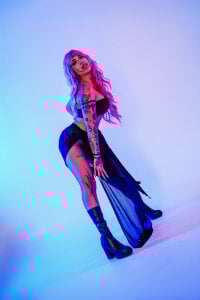 AliceWalker_11 sweet or trick happy halloween 🦇🎃🍭 Foto