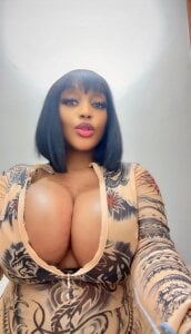 Busty_Bambi Public Billede 9