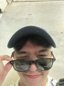 Just Me, Figuring Life Out On My Own 🦋 de Albertx_Destroyer69  6 photos