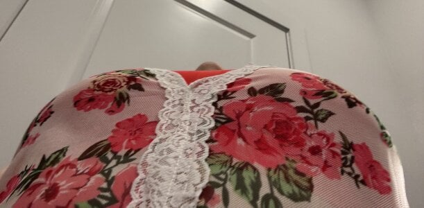 KittyVixenXoXo Public Pic