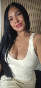 lia_harper_ Lia 💜 Foto