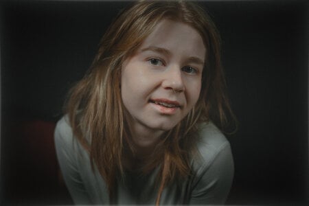 Austeja_Ona Warm Darkness Foto 5