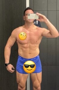 TaylorKingo Public Foto 2