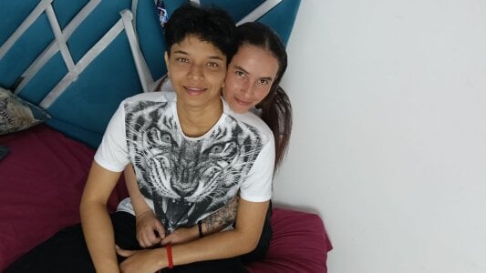 natasha_and_zoe Public Poză 3