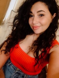 Tannedlady Public 圖片