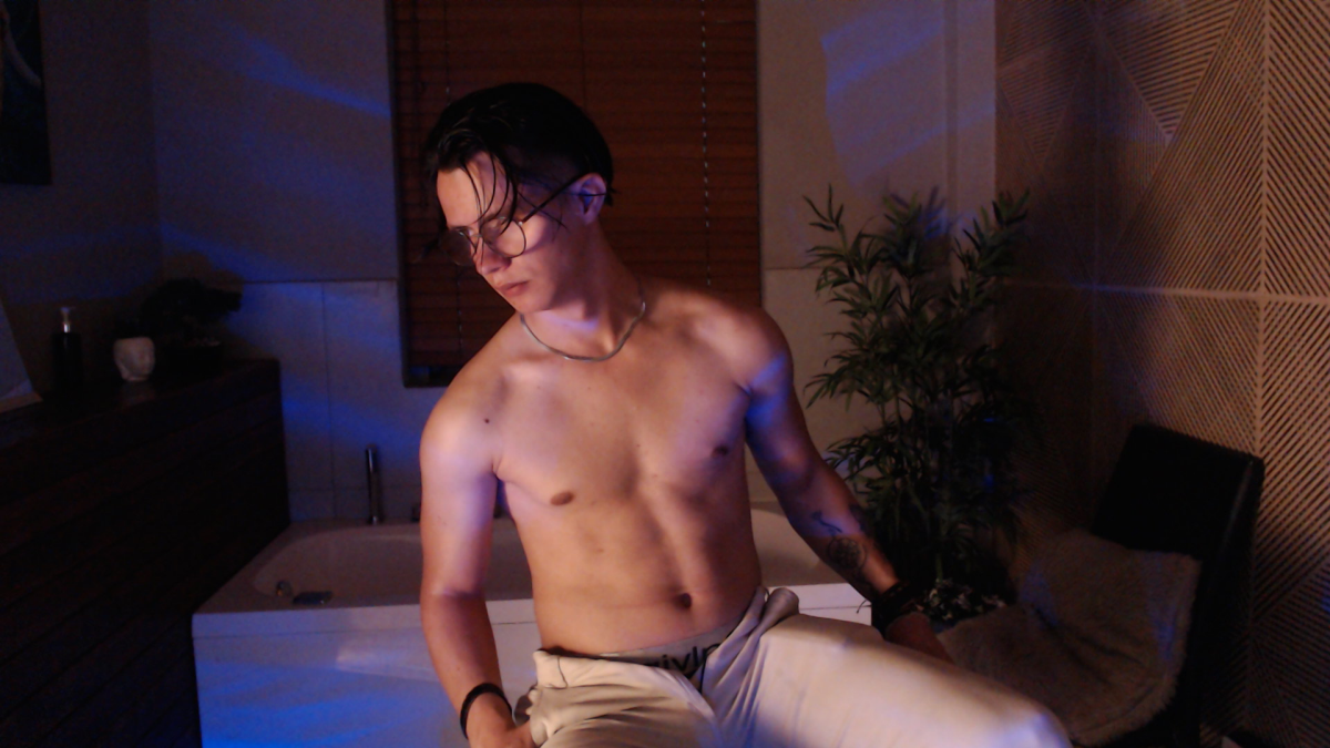 Brandon_starkk Trending Pic 923