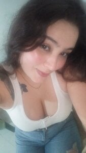 Isabella-1632 A little bit of everything😏🔥❤️ Pic 2