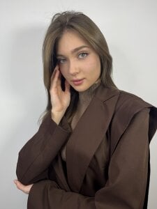 Public od ChiaBakos  4 snímek