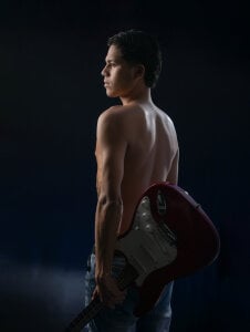 David_Gil Latin Boy Billede 3