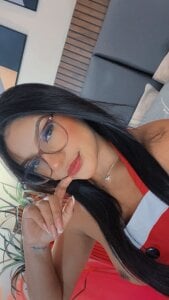 NicolleeEvanss Santa’s Naughty Gift Pic 3