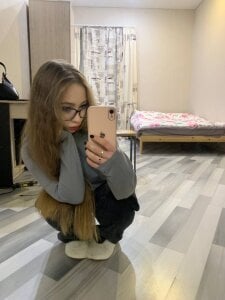 Fayalotyncuteregular图片