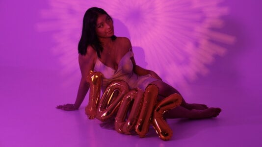 Isabella_fasilier 100k🎊💫🎊 Pic