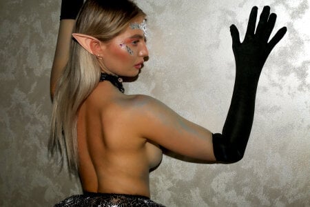 SashaRizz keeper of sexy energy Pic 8