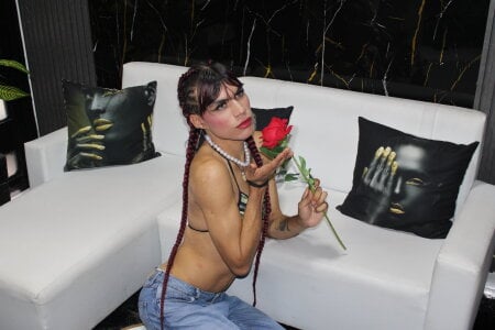 Zdjęcia Arielle_Soren rose:  3