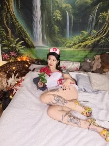 SweetyBecky: Sweet Nurse ( 3 фото)