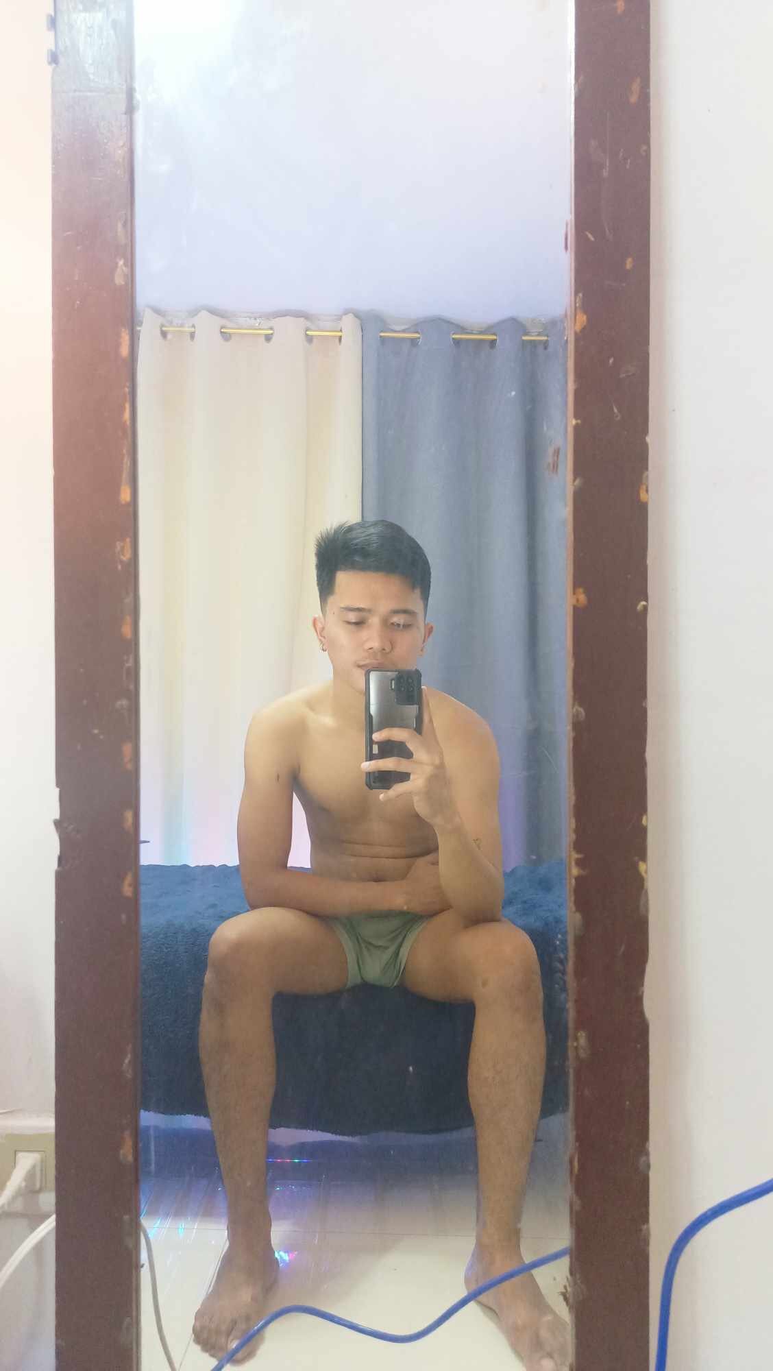 YourNaughtyTwink_69 Gambar Trending 8971