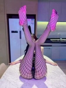 Zeze- Public صورة واحدة|Zeze- Public صورتان|Zeze- Public  صور|Zeze- Public  صورة