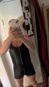 HotandHornyLev82 Hot Pic 7