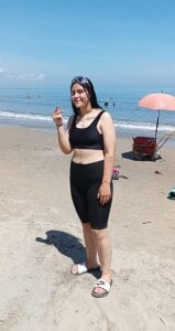 AbigailEvans1 Public Pic 2