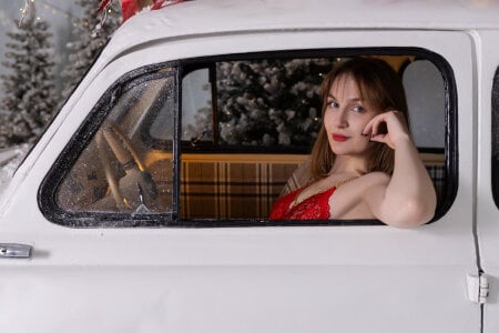 _Vikky_Moon_ What will you ask Santa?😏 Pic 4