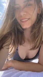 JulieLittleLove Public Photo 8