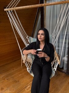 mira_jade Public Pic 2