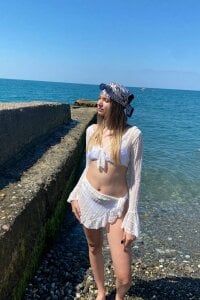 BrynnHolverson Sweet summer Pic 5