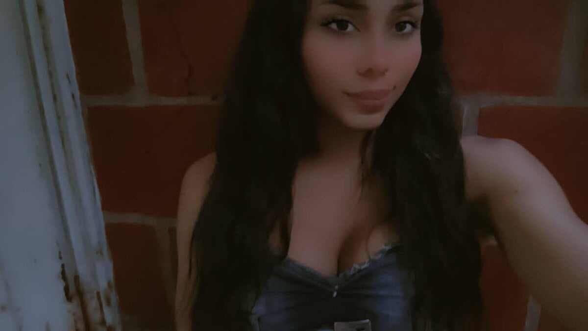 EmilyGomezLS 热门图片 1813