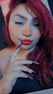 Halleyrosse: Deep throat night 💦 Tip and watch me take it deeper and deeper… just for you. ( 3 фото)