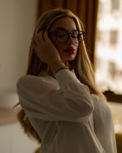 I could teach you a thing or two... de NicoleSarahX  2 fotos