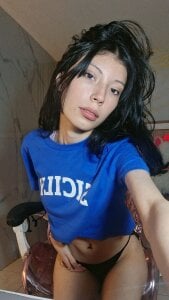 verana_s A little chaos never hurts.👻🖤 Pic 3