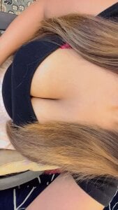 sexyrihana1bouncy boobs图片