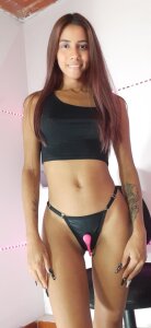 Ariana--Hot