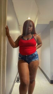 Sourpatch294: Pose ( 2 фото)
