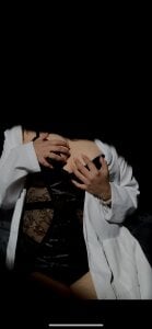 Ales_Kitten_Live Public Pic 5