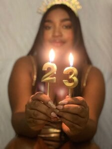 kayna_gomez HAPPY 23 ✨ Pic