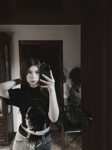 RoxannCrawford Disturbia 😉🍫💜 Pic 2