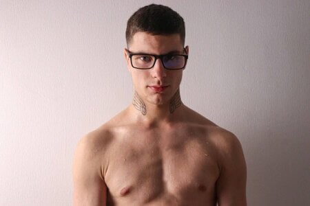 DamonBev Public Kuva 5