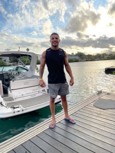 AventureirobrutoのPublicの 2枚の写真