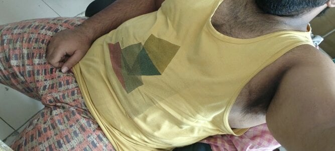 chubby_exhibitionist Public Pic 2