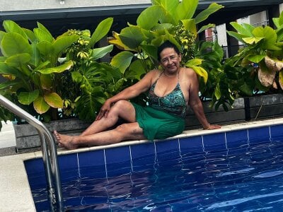 ElizabethMiler welcome guys Foto 4