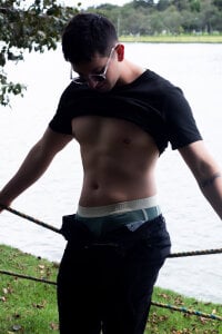 Liam_campbell Low lights, hot skin 🌙 Pic 4