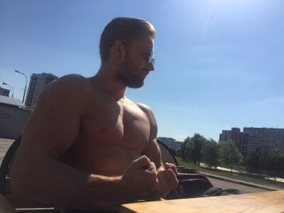 Paul_RolexのIn a street cafe 💞の枚の写真