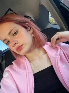 cheturanova Wink and a Smile 😘💫 รูป  4