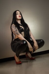 elinne_hendrix_ WORSHIP ⚡ รูป  7